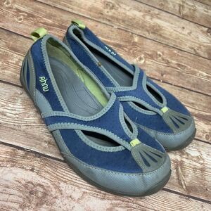 AHNU Blue Cross Strap Leather Mary Jane Ballet Yoga Flat Size 7 Shoes